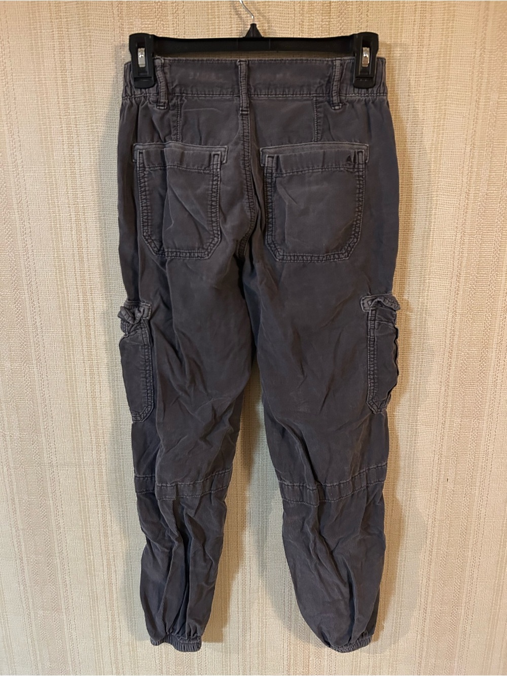 Cargo pants - Picture 2 of 4
